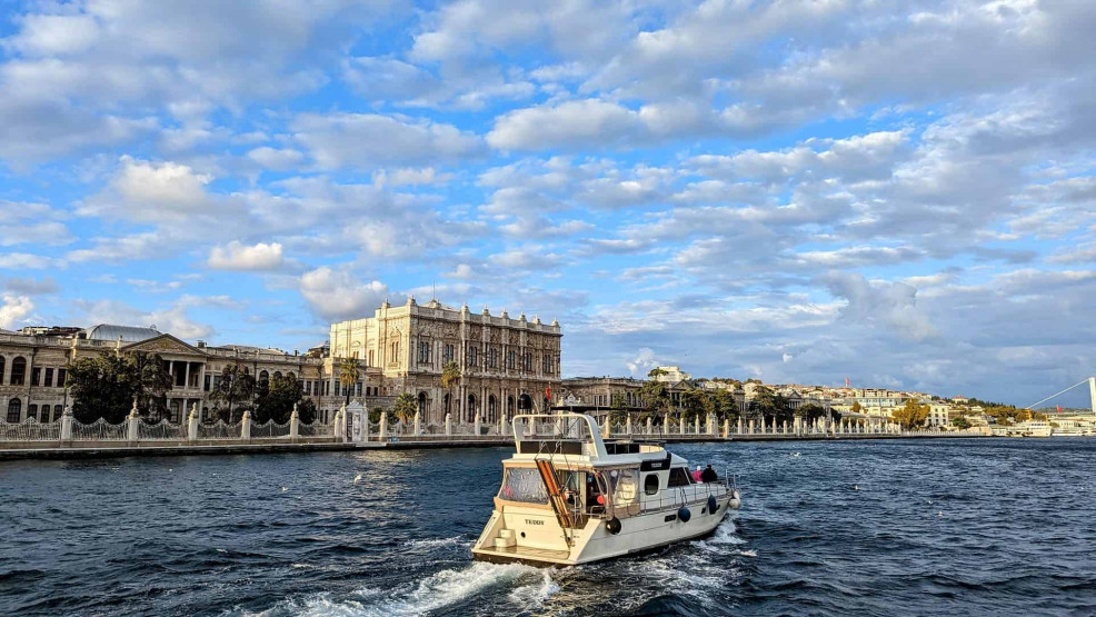Bosporus Yacht Tour in Istanbul, Turkey