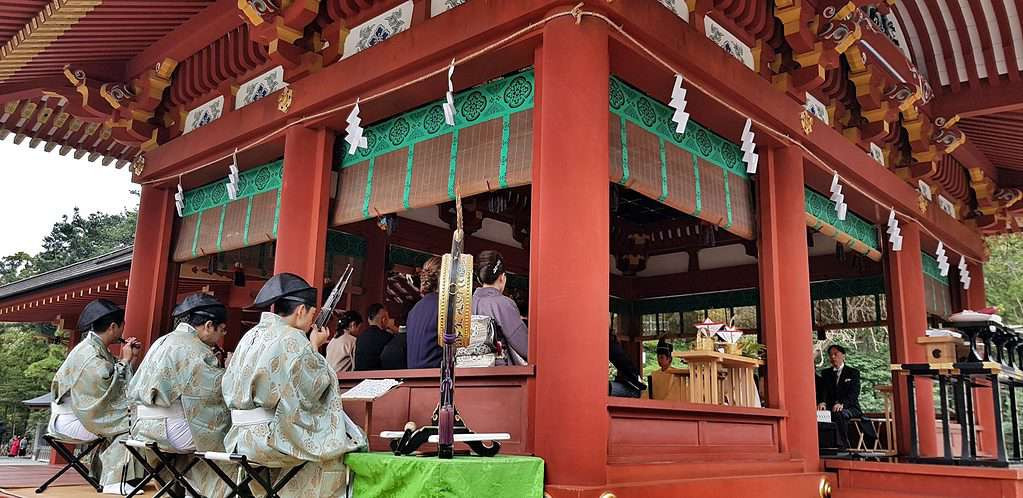 Wedding ceremony at the Tsurugaoka Hachimangu Shrine in Kamakura, Japan.