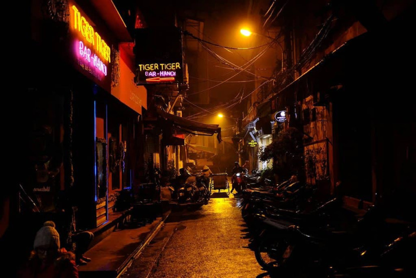 Hanoi travel guide - nightlife